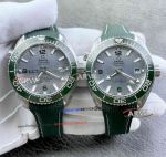 VS Factory Omega Planet Ocean 600m Silver Brushed Dial Green Ceramic Bezel Replica Watch